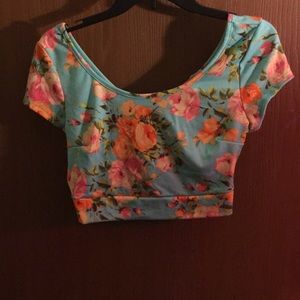 Spring crop top❗️❗️